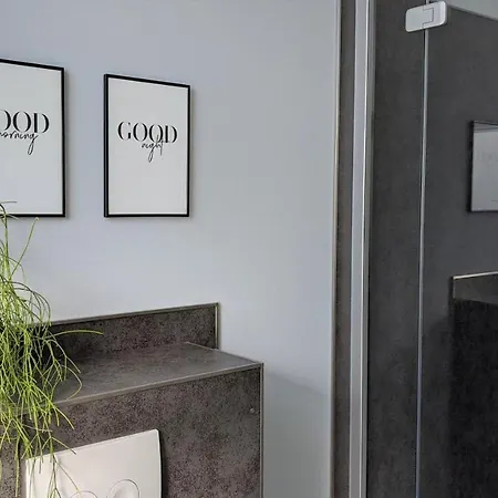 Apartment Goethes Liebste Betten - Stilvolle Im Historischen Fachwerkhaus In - Parkplatz, Smart-tv, W-lan