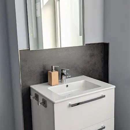 Apartment Goethes Liebste Betten - Stilvolle Im Historischen Fachwerkhaus In - Parkplatz, Smart-tv, W-lan Wernigerode